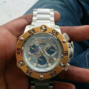 Invicta reserve sea hunter pro diver watch